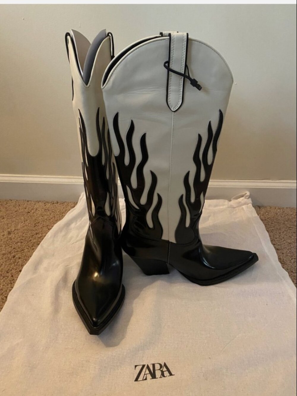 NEW ZARA WESTERN TALL FLAME BOOT US9 SIZE EU 40
